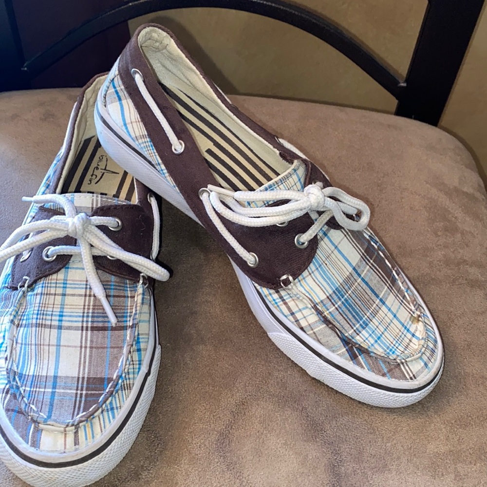 Plaid boat shoe